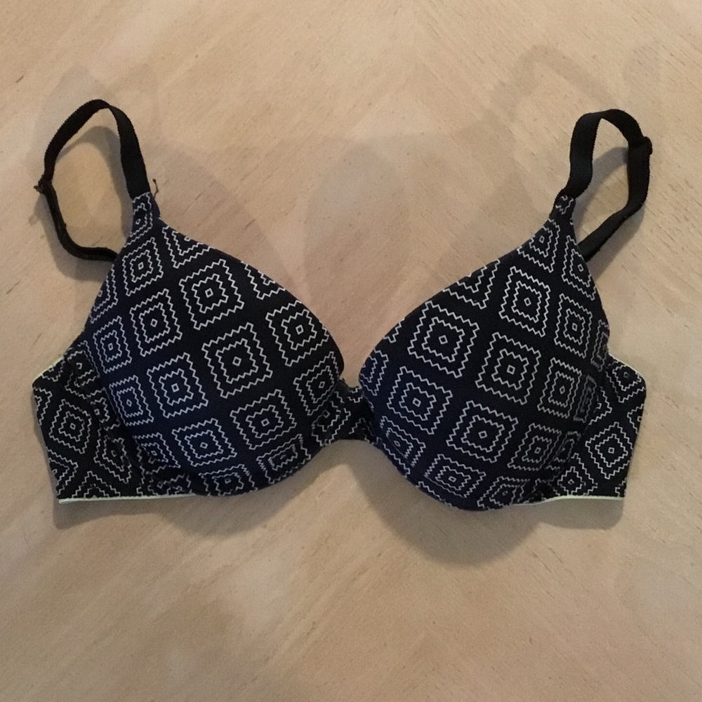 VS PINK Push-Up Bra